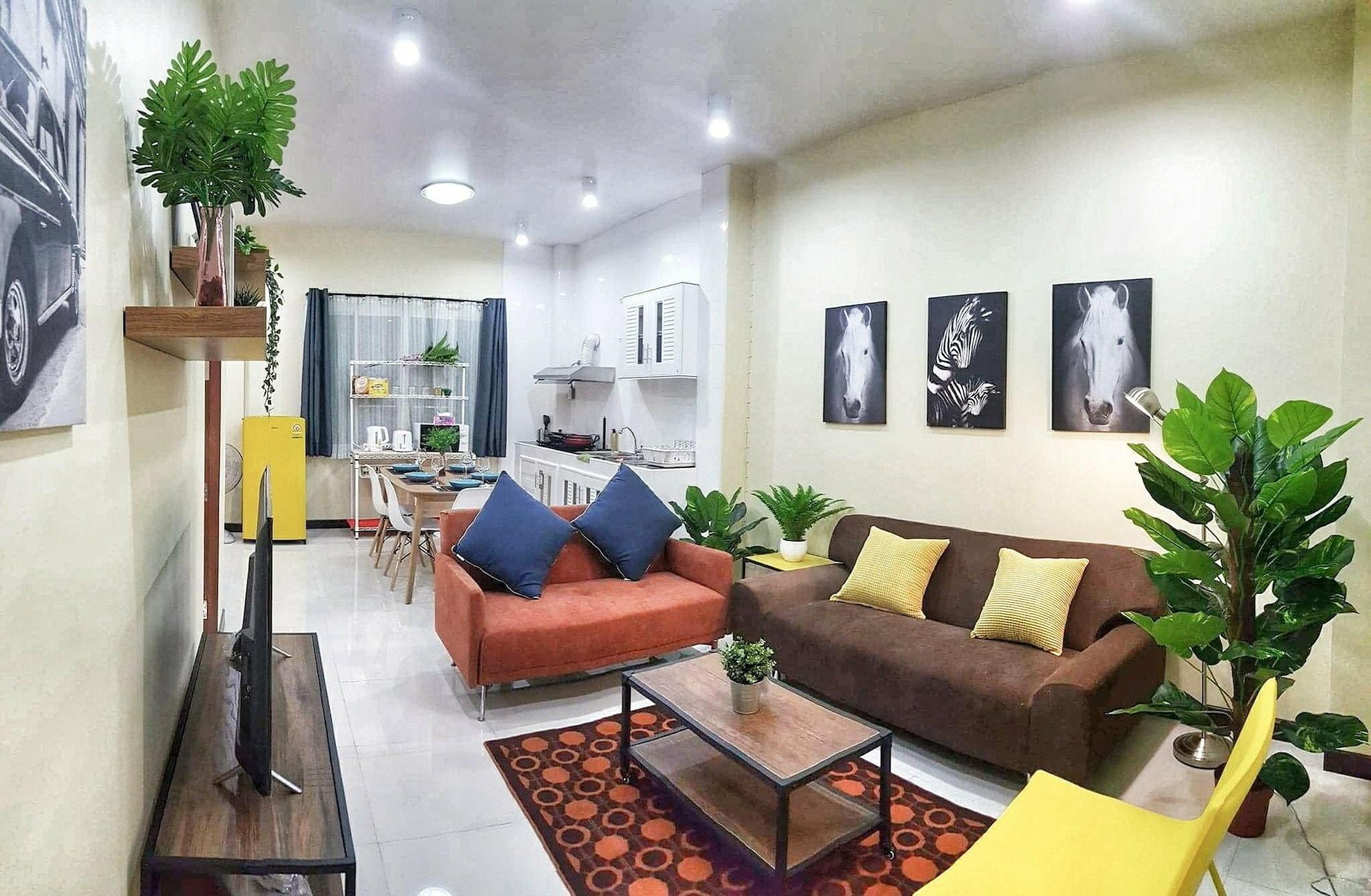 Post@Phrasing Private House Hotell Chiang Mai Exteriör bild